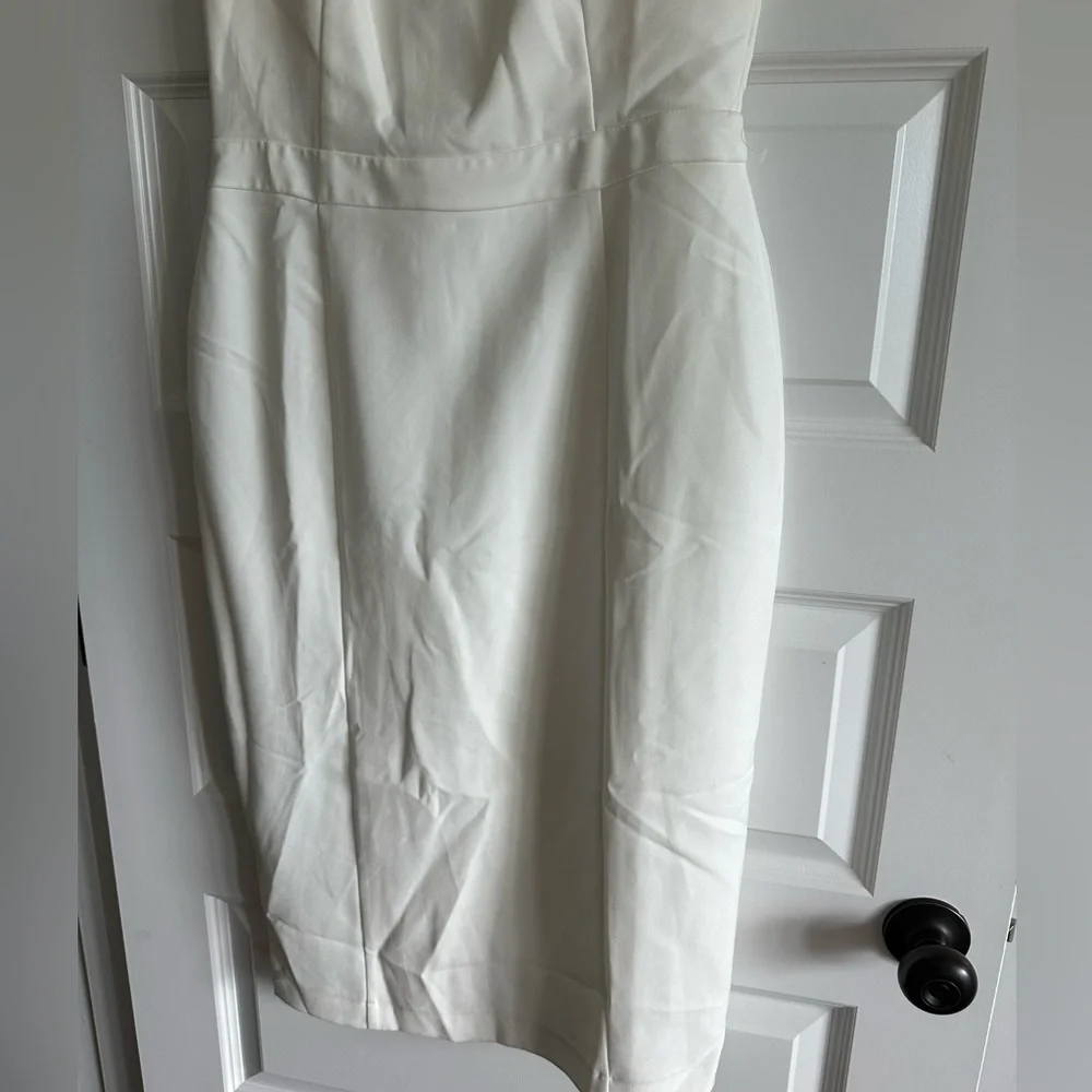 Harlyn Body-con Dress In Off White